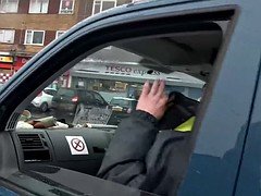 フェティッシュ, 放尿, 公共