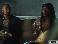 Cul, Sucer une bite, Brunette brune, Poilue, Hard, Hd, Léchez, Chatte