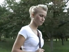 Asombroso, Tetas grandes, Rubia, Mamada, Enorme, Tetas naturales, Al aire libre, Pov