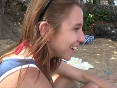 Enthousiasteling, Badkamer, Strand, Badpak, Jurk, Vriendin, Gezichtspunt, Dikke tepels