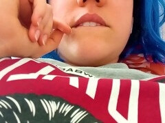 Zichtbare schaamlippen, Universiteit, Masturbatie, Klein, Kut duiken, Alleen, Kousen, Strak