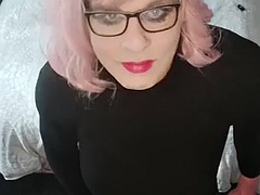 Juniper Berri UK crossdresser Sunday dildo fun