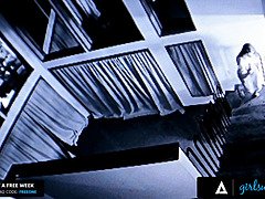 Большие сиськи, Застукали, Сидя на лице, Волосатые, Хд, Лизание, Киски, Порка