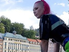 Grosser arsch, Bisexuell, Europäisch, Latex, Milf, Rotschopf, Tätowierung