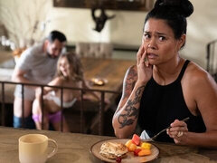 Anaal, Grote kont, Grote lul, Grote mammen, Pijpbeurt, Hondjeshouding, 1 man 2 vrouwen, Taboe