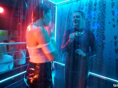 Queue, Ivre, Première fois, Branlette thaïlandaise, Hard, Chatte, Adolescente, Nénés