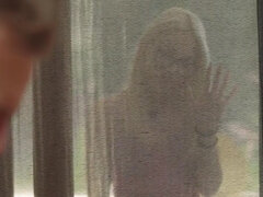 In den arsch, Blondine, Braunhaarige, Süss, Kehlenfick, Frau frau mann, Handjob, Titten