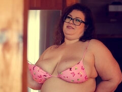 Grosser arsch, Fingern, Küssen, Lecken, Masturbation, Milf, Natürlichen titten, Rasiert