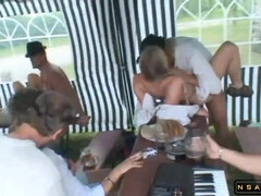 Culo, Chica, Tetas grandes, Mamada, Loco, Corridas, Madres para coger, Coño