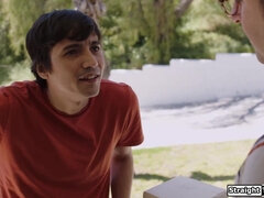 18, フェラチオ, 茶髪の, イマラチオ, オマンコ, スペイン人, 三人, オッパイの