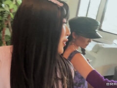 Lulu Chu and Elle Lee threesome porn