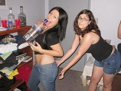 Slaapkamer, Grote kont, Grote lul, Pijpbeurt, Bruinharig, Hondjeshouding, Brillen, Natuurlijke tieten