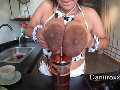 Grosse titten, Fingern, Muschi, Titten, Nass