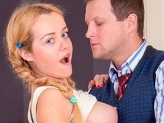 Beautiful big-bottomed amateur wife Julia Blair cheats on her boyfriend