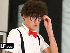 Sucer une bite, Preservatif, Masturbation, Monstre, Seins naturels, Mamelons, Rousse roux, Tabou