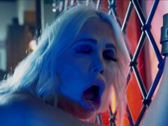 Bondage discipline sadomasochisme, Grote kont, Grote mammen, Lesbisch