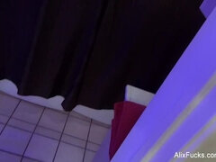 Cuarto de baño, Tetas grandes, Mamada, Tetona, Pajear, Sexo duro, Lencería, Tetas