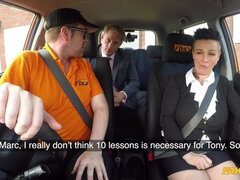 お尻, フェラチオ, 茶髪の, 巨乳な, 気狂い, イマラチオ, バック, なめる