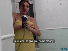 Grosse bite, Sucer une bite, Hard, Public, Chatte, Rasée, Nénés, Toilettes