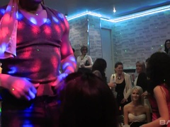 Rubia, Europeo, Fetiche, Grupo, Interracial, Lencería, Maduro, Realidad