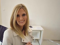 アナル, ブロンド, フェラチオ, イく瞬間, 指いじり, 手コキする, オフィス, 妻
