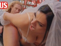 Grosser arsch, Grosse titten, Blasen, Fingern, Latina, Mutti, Hintern versohlen