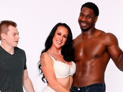 デカ尻, 黒人, フェラチオ, 茶髪の, バック, フェティッシュ, 異人種間, ストッキング