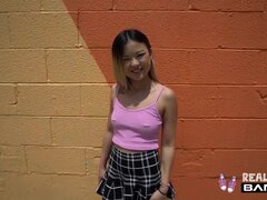 69, Asiatique, Tir de sperme, Faciale, Hard, Petite femme, Pov, Adolescente