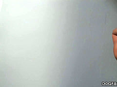 Grote lul, Zwart, Pijpbeurt, Muurgat