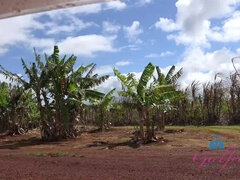 Amateur, Playa, Morena, Penetracion con dedos, Despelote, Novia, Al aire libre, Fumando