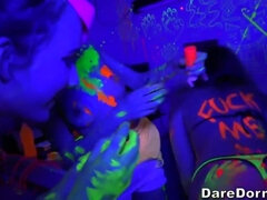 Schlafzimmer, Grosser arsch, Schwarz, Blondine, Hochschule, Studentenwohnheim, Latina, Party