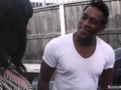 Noire, Sucer une bite, Brunette brune, Queue, Hard, Hd, Énorme