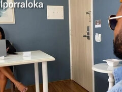 Любители, Минет, Кончили внутрь, Зрелые, Натуральные сиськи, Масло, Наездница, Секретарша