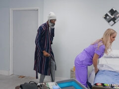 In den arsch, Arsch, Grosser arsch, Blasen, Schwanz, Hardcore, Interrassisch, Krankenschwester