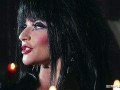 Tetas grandes, Doble penetracion, Corridas faciales, Pajear, Masturbación, Coño, Cabello corto, Tren