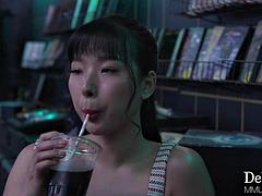 Asiatisch, Grosser arsch, Grosse titten, Schwarz, Schwarz, Interrassisch, Lesbisch, Lecken