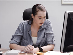 Tetas grandes, Atrapados, Garganta profunda, Lamidas, Secretaria, Estudiante, Alto, Esposa