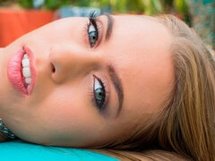Arsch, Blondine, Blasen, Hundestellung, Aufs gesicht abspritzen, Milf, Pov, Rasiert