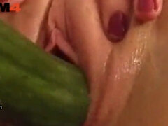 18 ans, Amateur, Cul, Fétiche, Hd, Orgasme, Solo, Jouets