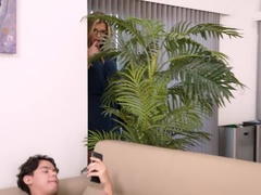 デカパイ, ブロンド, フェラチオ, 淫乱熟女, 息子, フェラする, 禁句