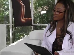 Grote kont, Grote mammen, Zwart, Zwart, Fetisj, Handbeurt, Hardcore, Gezichtspunt