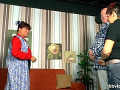 Madura, Estilo perrito, Ffm, Penetracion con dedos, Abuelita, Masturbación, Maduro, Fiesta
