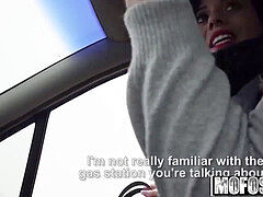 18 jahre, Blasen, Auto, Besamung, Handjob, Hd, Jungendliche (18+)