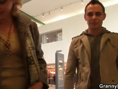 Blonde, Sucer une bite, Femme couguar, Mature, Mère que j'aimerais baiser, Maman, Chatte, Réalité
