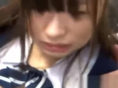 アジア人, お尻, 美女, 大学生, 指いじり, 女子高生, スカート, フェラする