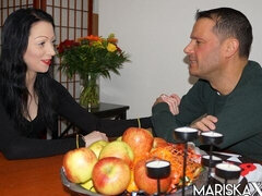 18, デカ尻, デカチン, フェラチオ, 茶髪の, バック, 自然山雀, ティーン