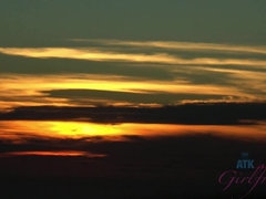 Брюнетки, Кончили внутрь, Дрочка ногами, Оргазм, Пирсинг, Киски, Стриптизерша, Тату