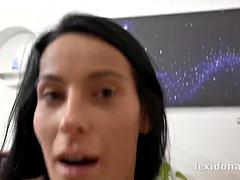 Bruinharig, Tsjechisch, Grappig, Hd, Lesbisch, Masturbatie, Spuiten, Speelgoed
