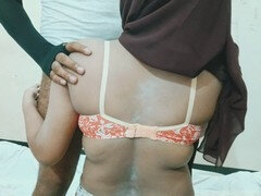 18 ans, Britannique, Couple, Première fois, Fait maison, Indienne, Petite femme, Jarretelles