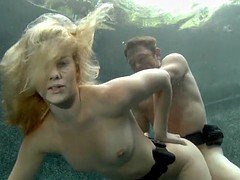 Blonde, Hardcore, Underwater